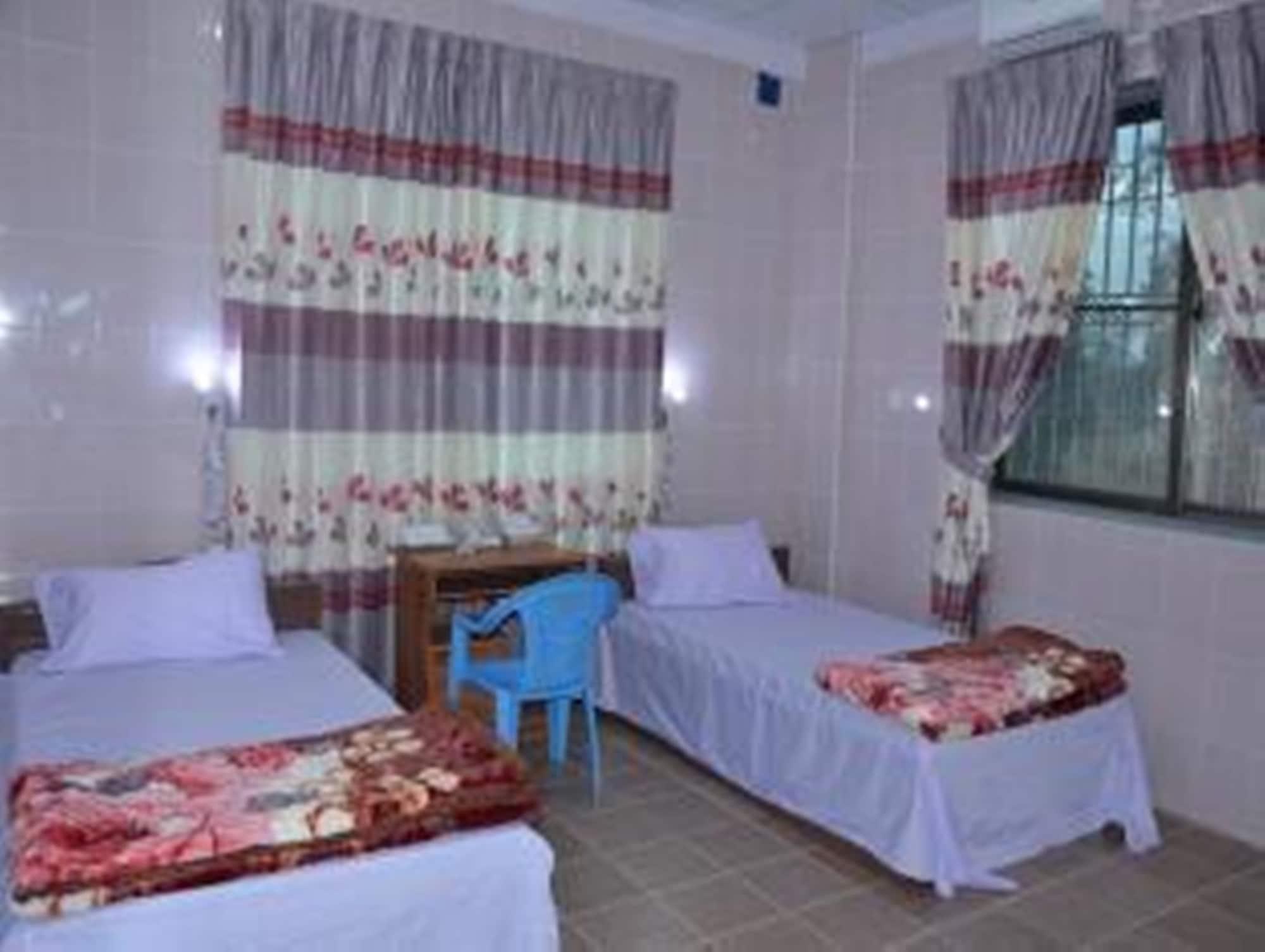 Red Dragon Hotel Хзипо Экстерьер фото