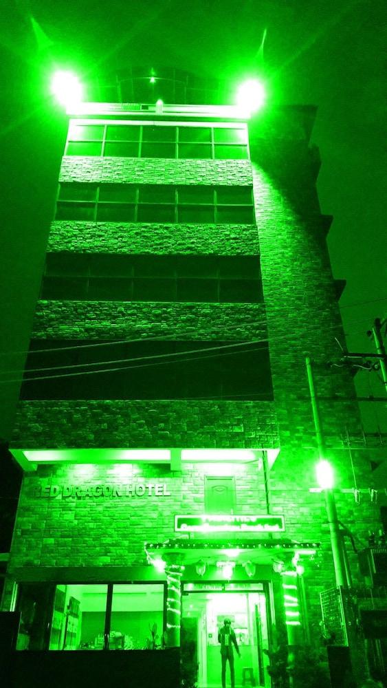 Red Dragon Hotel Хзипо Экстерьер фото